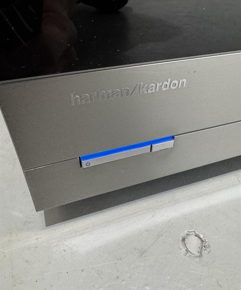 Harman Kardon AVR 145/230 vahvistin