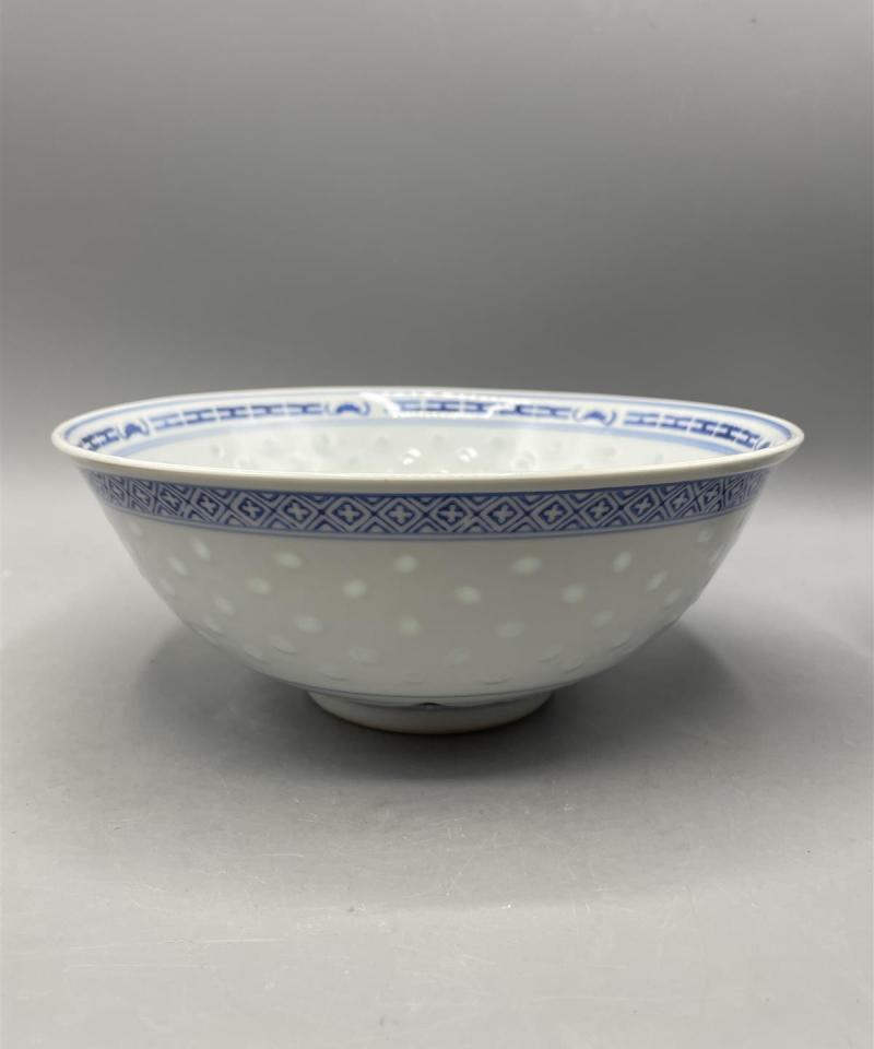 Riisiposliini kulhot ja lusikat 7+12-osaa