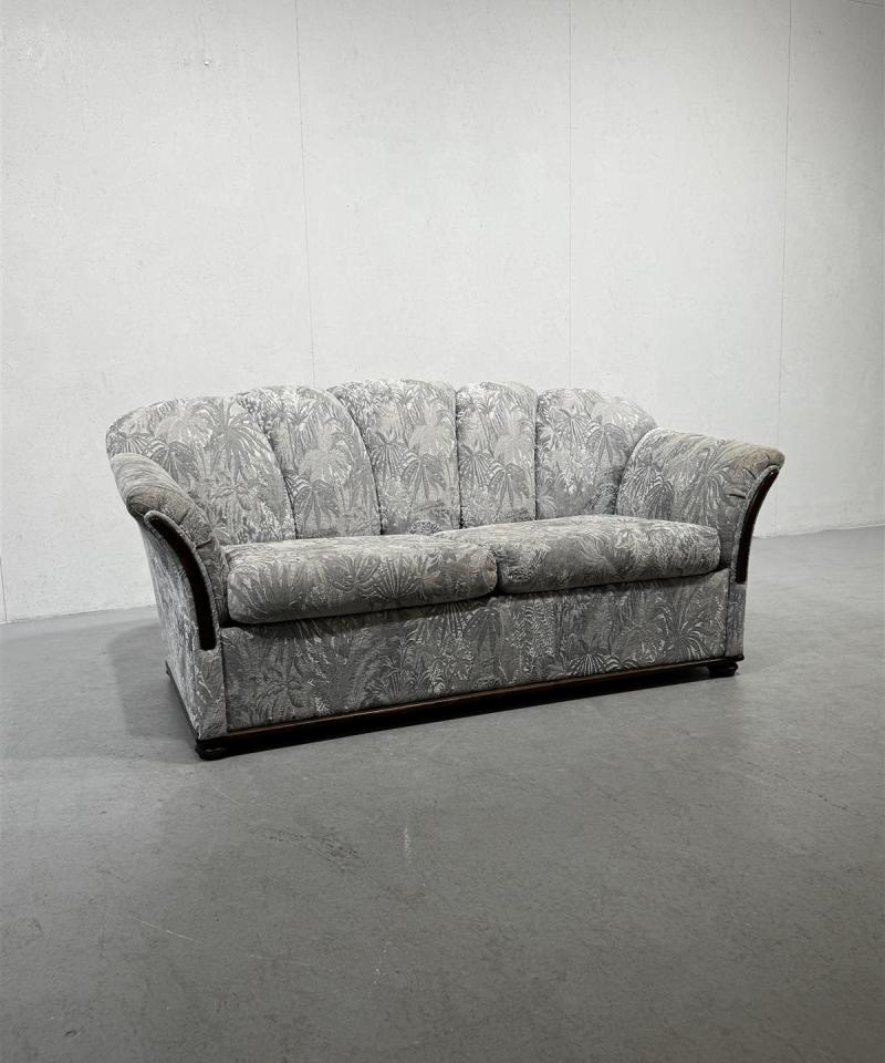 Vuodesohva 2 istuttava harmaa