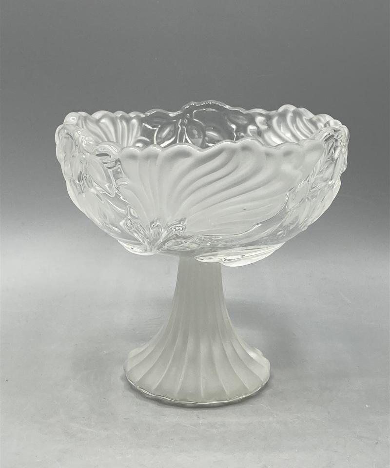 Koristeellinen lasimalja