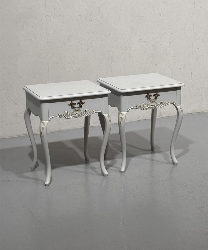 Vintage rokokoo yöpöydät (2 kpl)