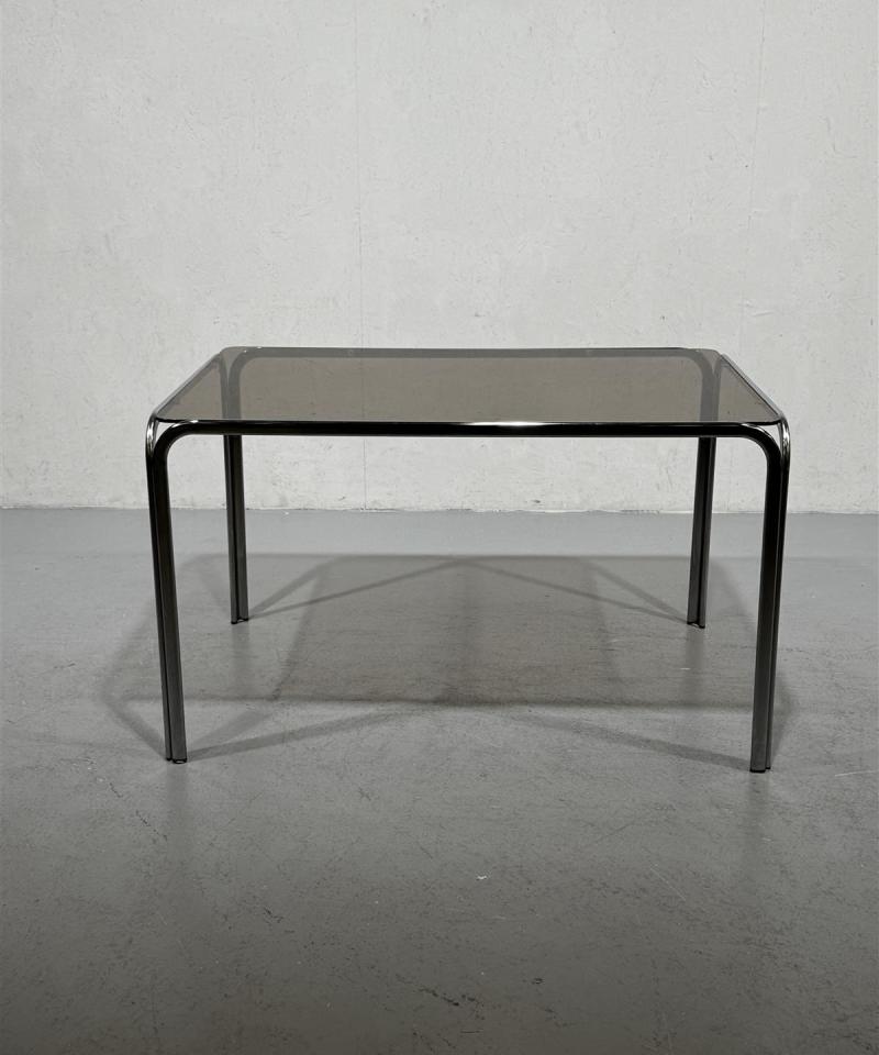 Retro pöytä 123x83 savulasi