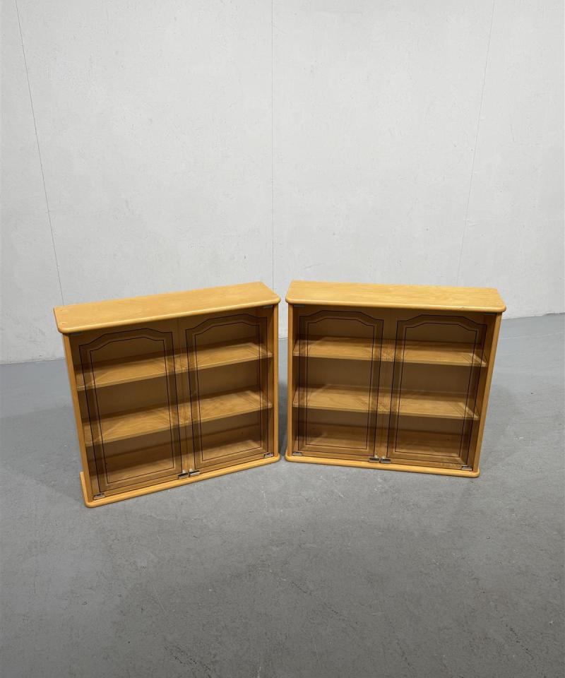 Vitriini seinäkaapit (2kpl)