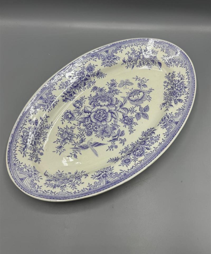 Arabia fasaani tarjoiluvati ovaali