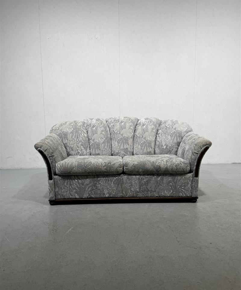 Vuodesohva 2 istuttava harmaa