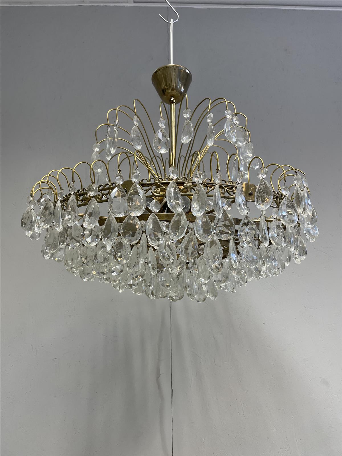 Vintage Kattokruunu kristalleilla 8-valopistettä