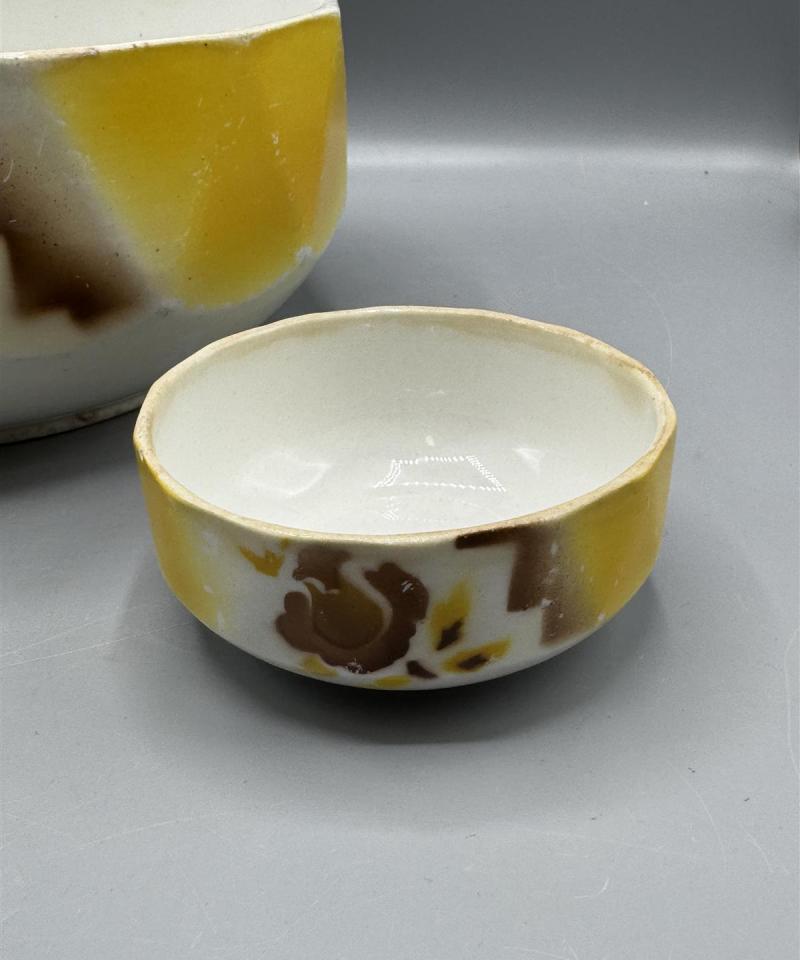 Arabia M-mallin kulho ja pieni kulho, puhalluskuviointi