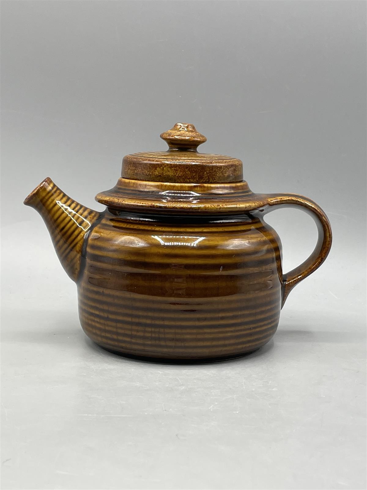 Arabia Mahonki pieni teekannu, Ulla Procope