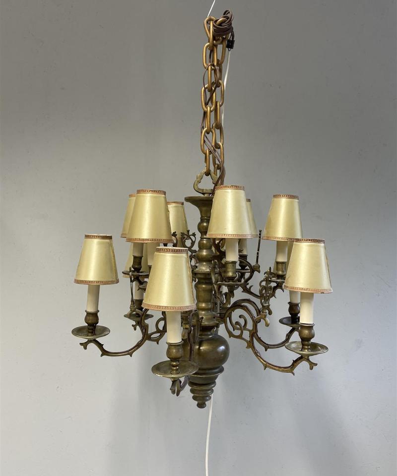 Vintage Barokkityylinen kattovalaisin 12-valopistettä