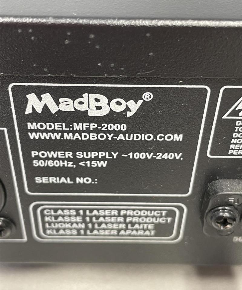 MadBoy MFP-2000 karaoke-soitin
