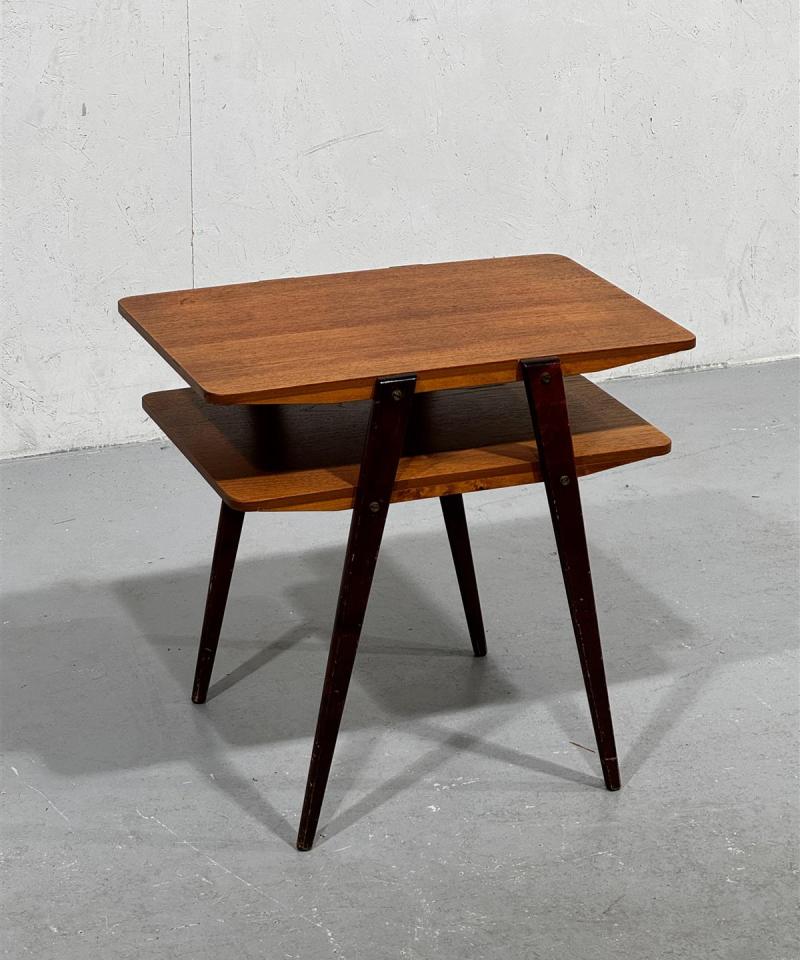 Vintage teak sivupöytä 2 tasoa