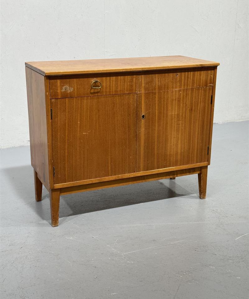 Vintage 60-luku senkki puu