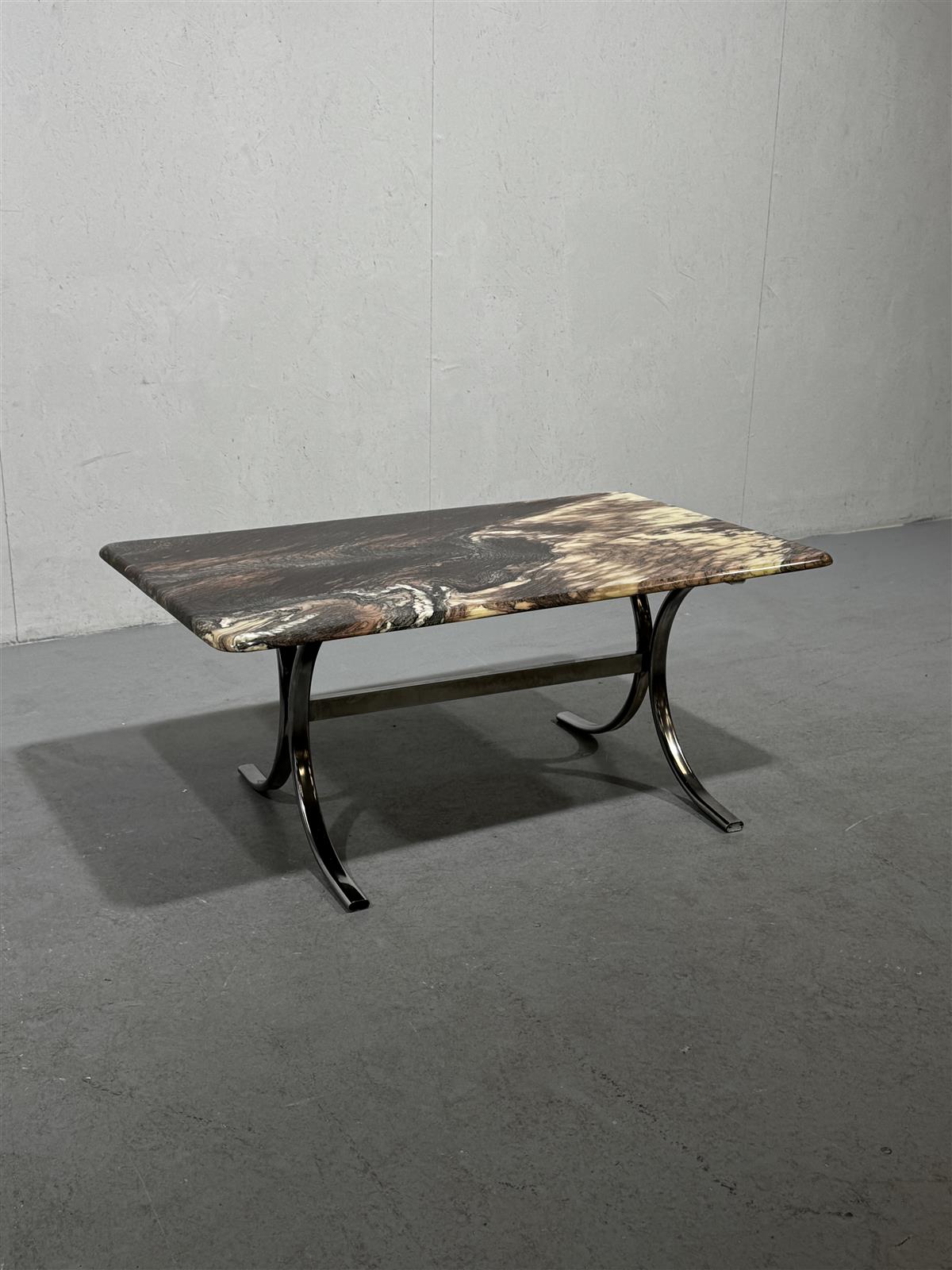 Sohvapöytä kivitaso 118x70cm