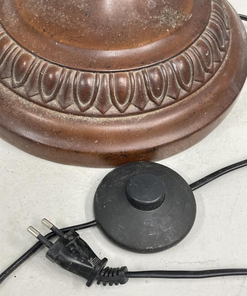 Aneta Country lattiavalaisin kukkakuvioisella varjostimella