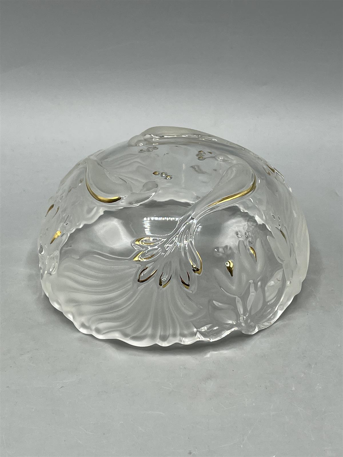 Koristeellinen lasimalja