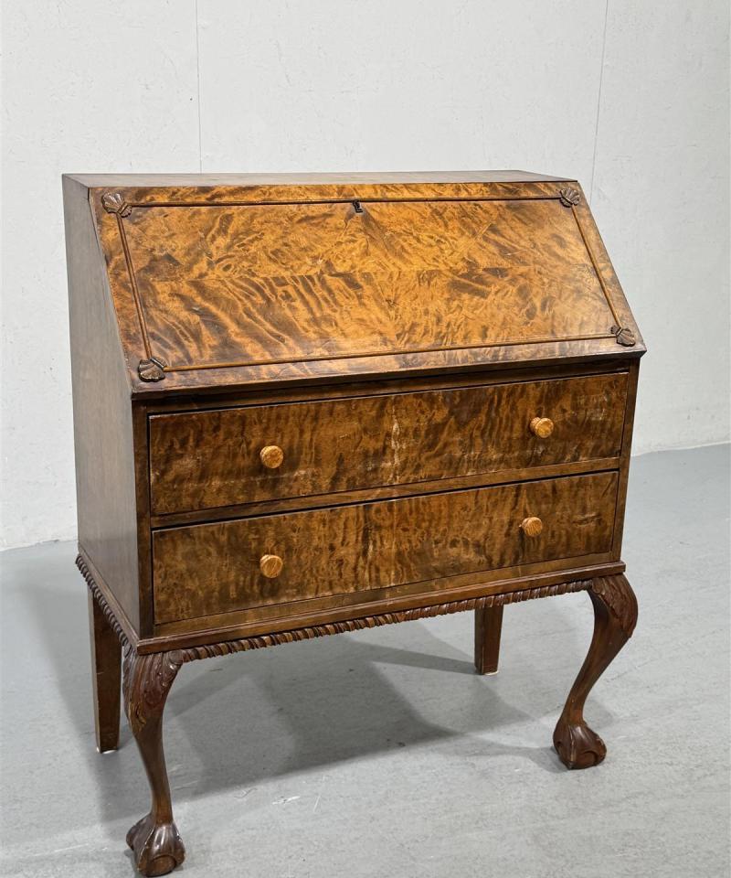 Rokokoo kirjoituslipasto