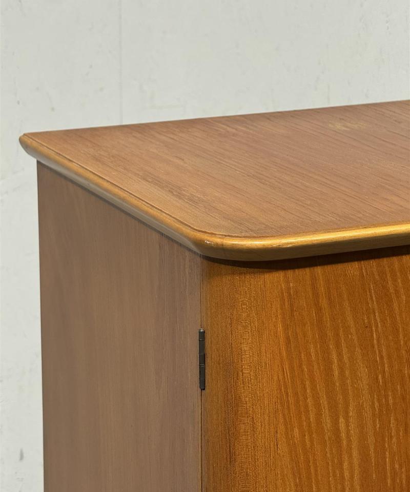 Funkkis liinavaatekaappi