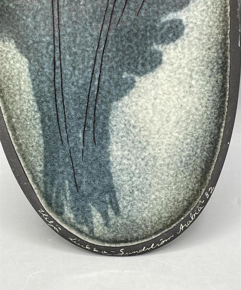 Arabia ”Kukkakimppu” seinälaatta, Heljä Liukko-Sundström