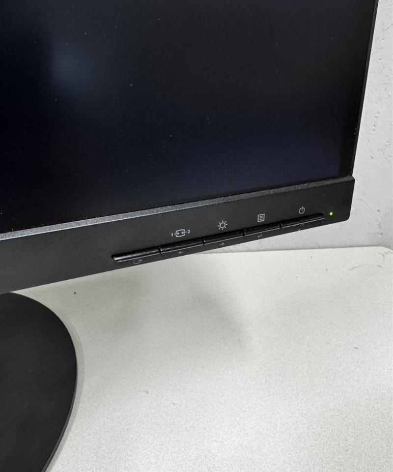 Lenovo ThinkVision P24q-10 näyttö