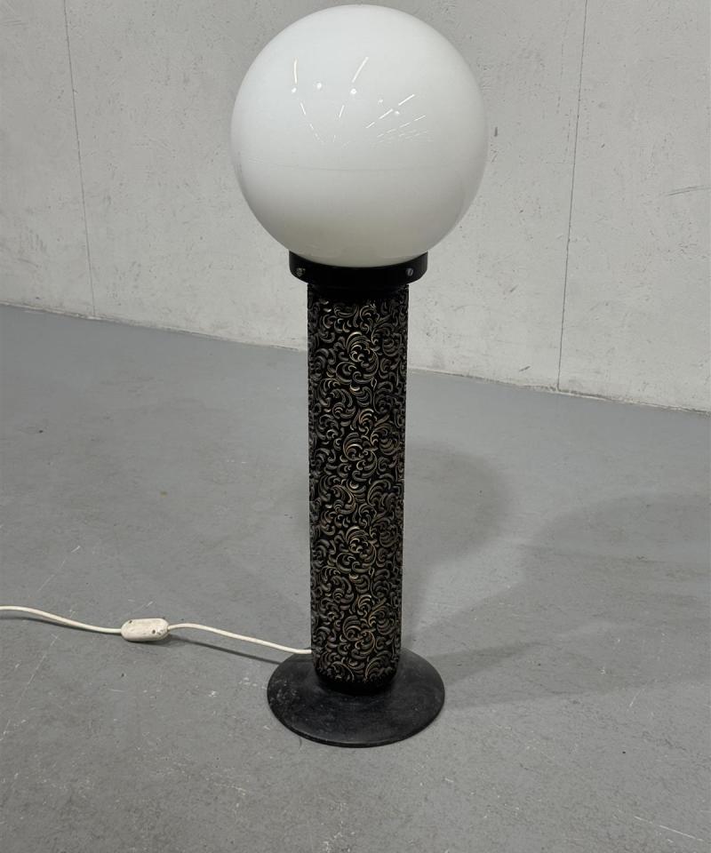 Art Deco revival lattiavalaisin