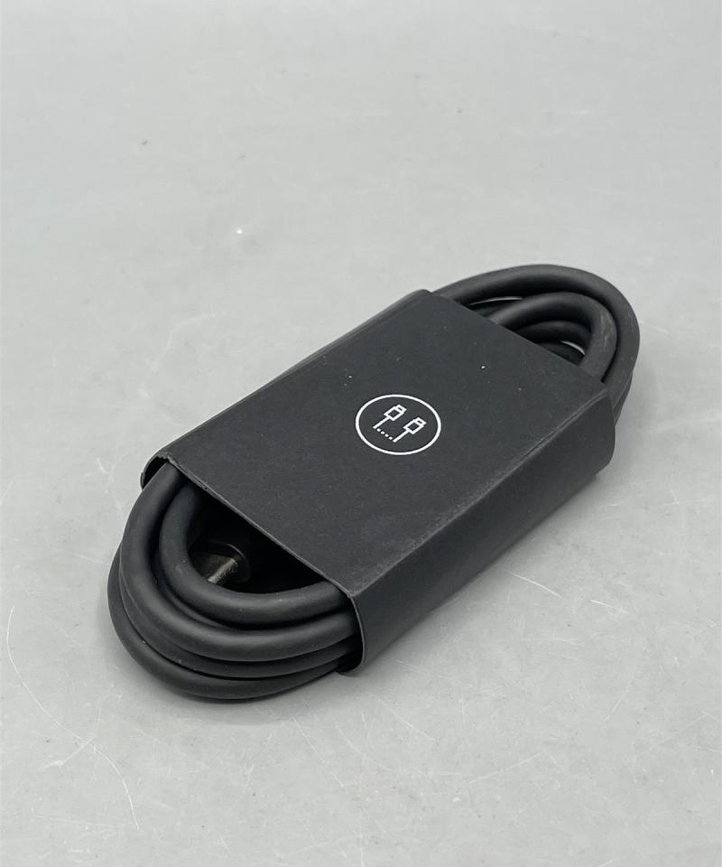 USB-C kaapeli 1,5-metriä