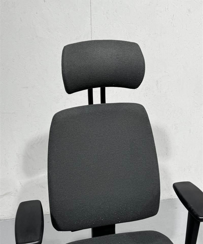 Isku Still toimistotuoli harmaa tumma