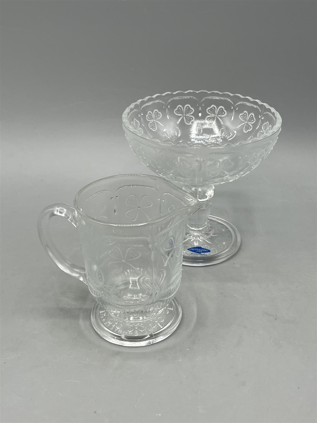 Nuutajärvi Apila sokerikko ja kermakko, Kerttu Nurminen