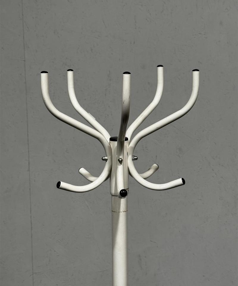 Monena Lotus vaatenaulakko