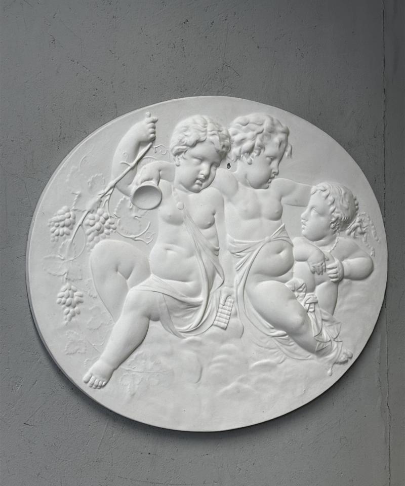 Klassinen kipsi reliefi 70cm