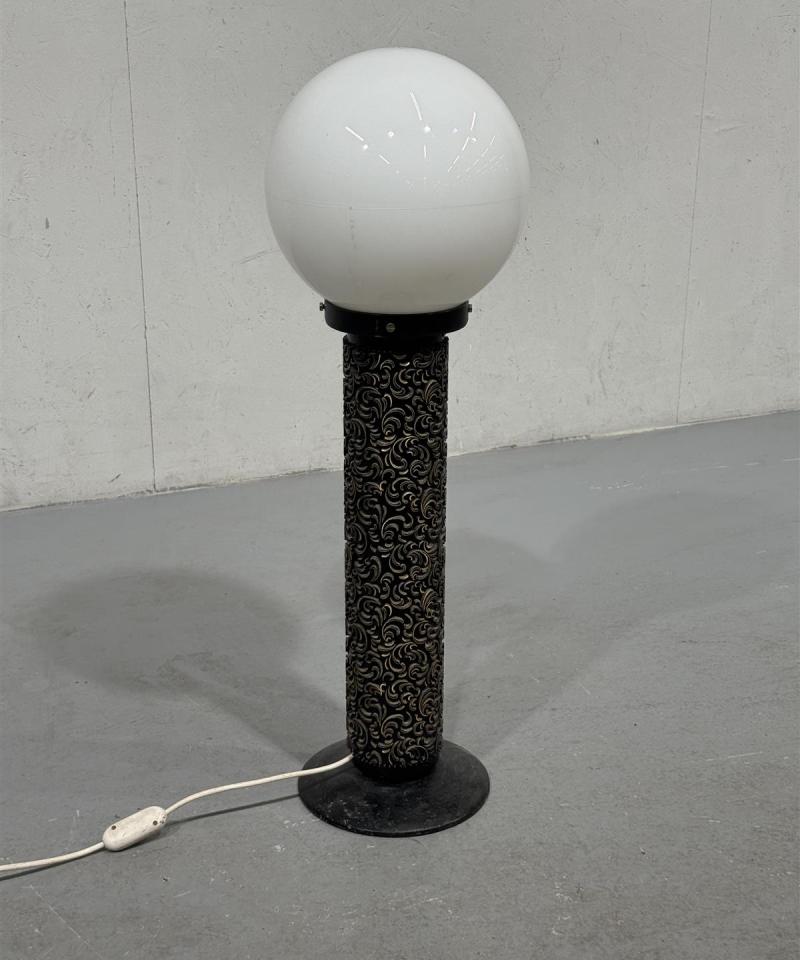 Art Deco revival lattiavalaisin