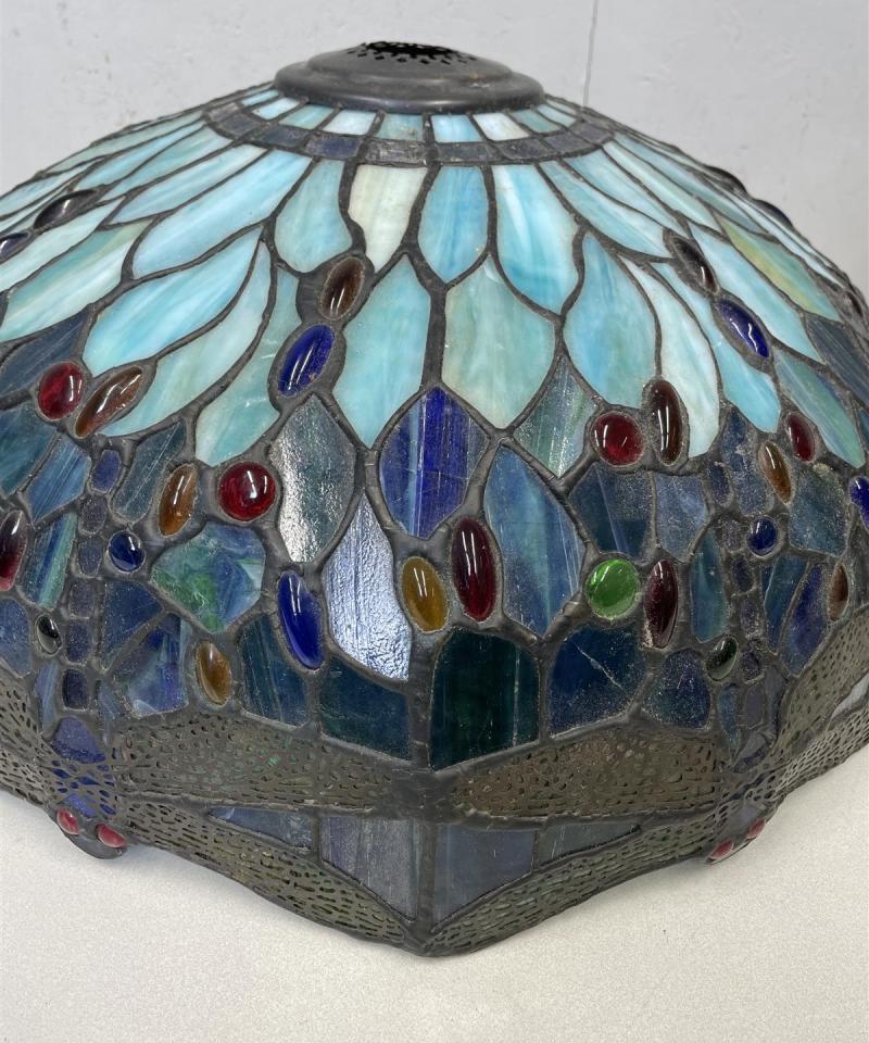 Vintage Tiffany-tyylinen kattovalaisimen varjostin