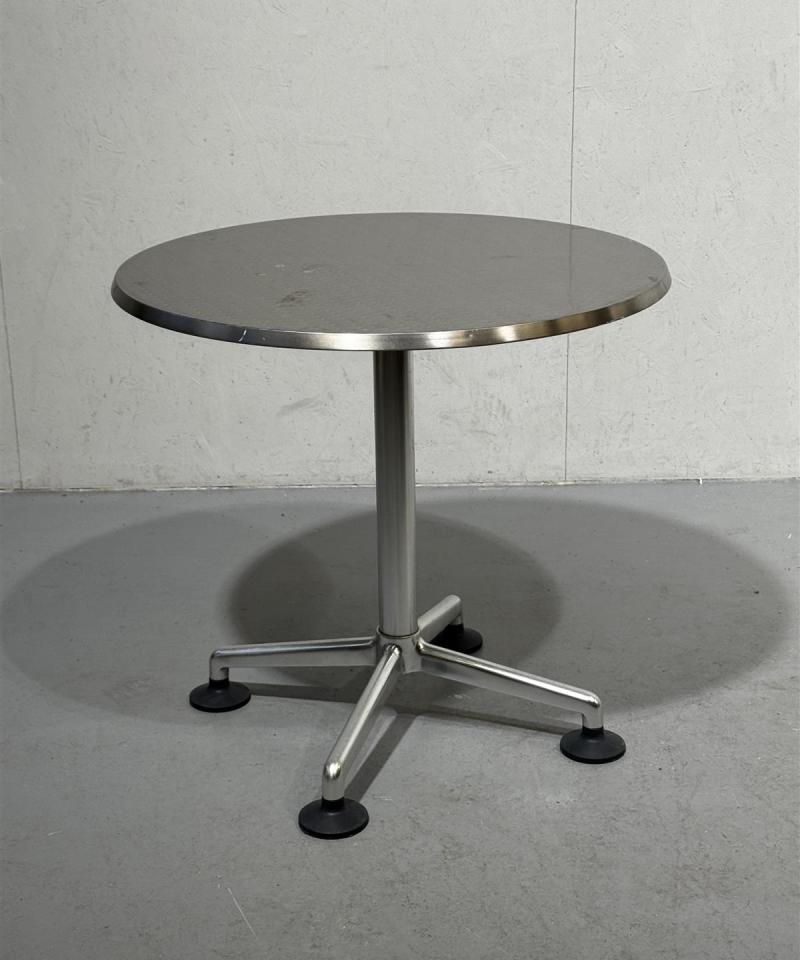 Bistropöytä 80cm metallinen