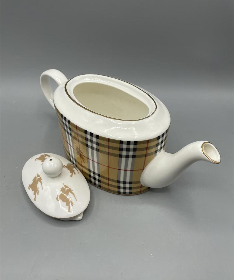 Burberrys posliini kahviastiat 6-osaa