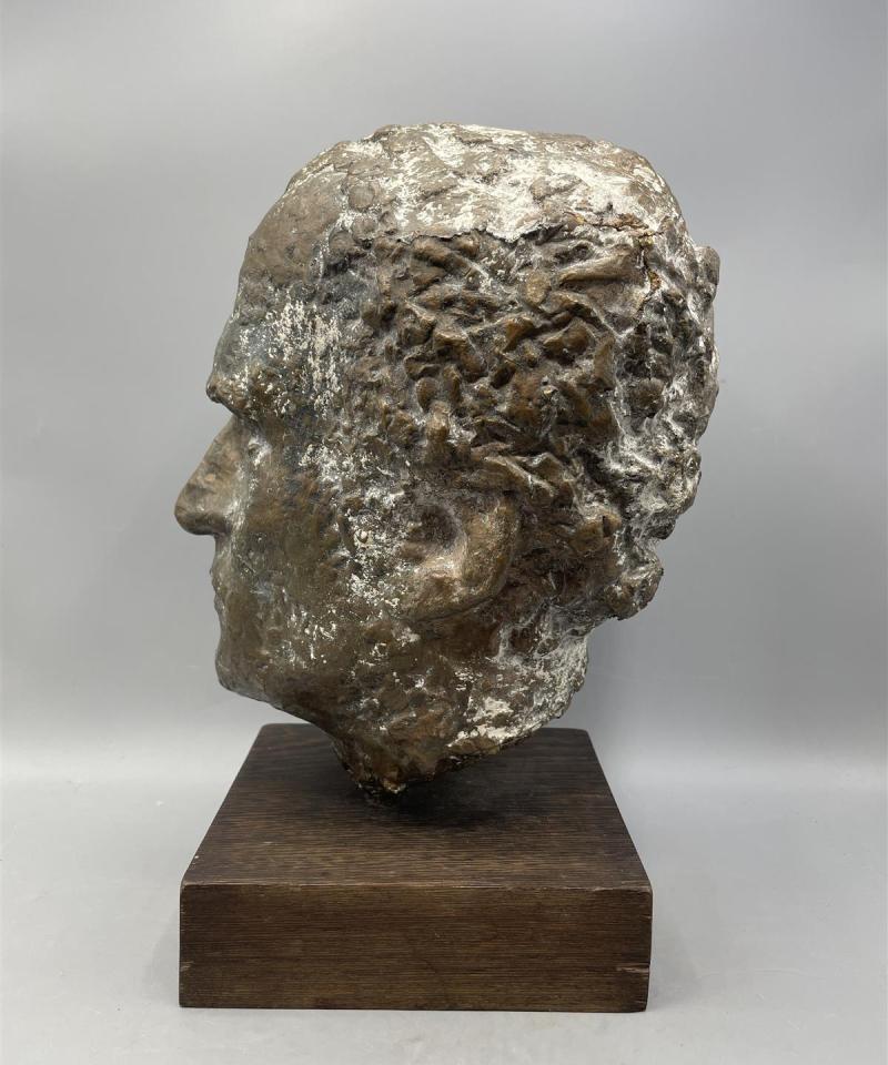 Vintage Pronssinen veistos