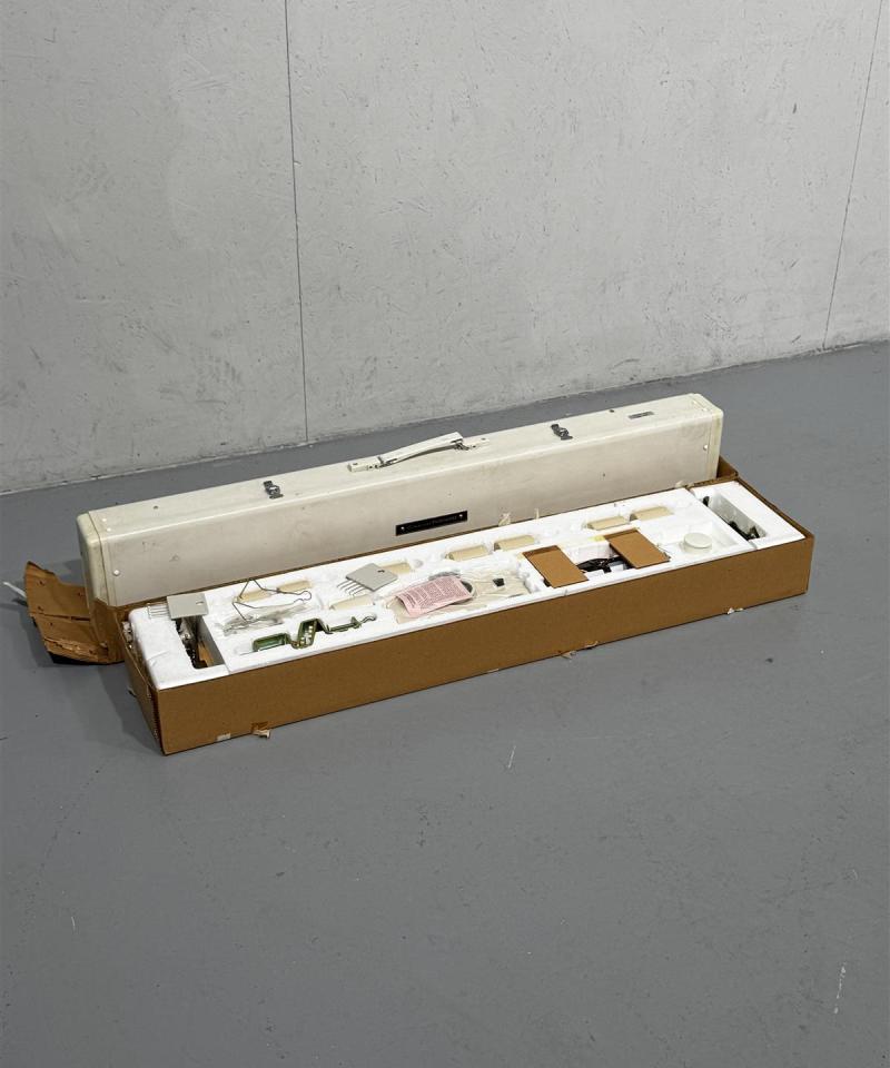 Empisal-Knitmaster model 326 neulekone