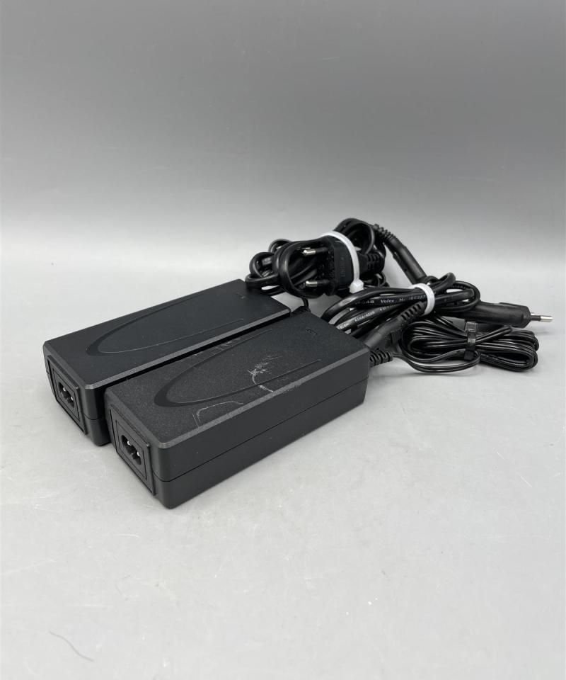 Crestron DM-RMC-200-C ja DM-TX-201-C