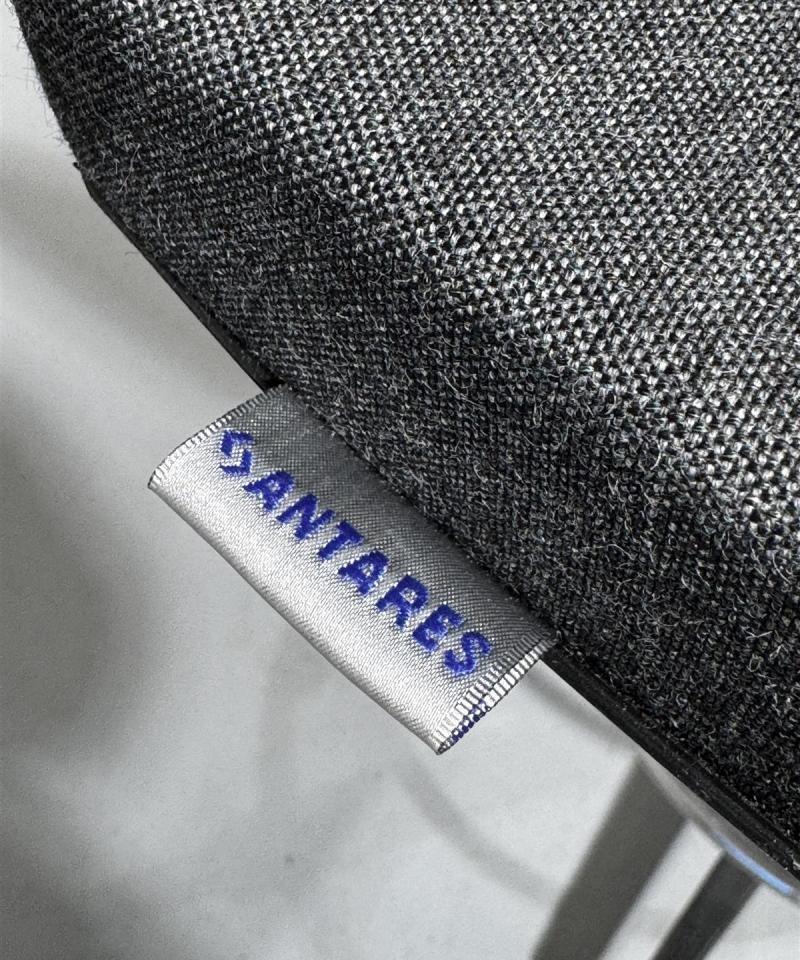 Antares korkea toimistotuoli musta