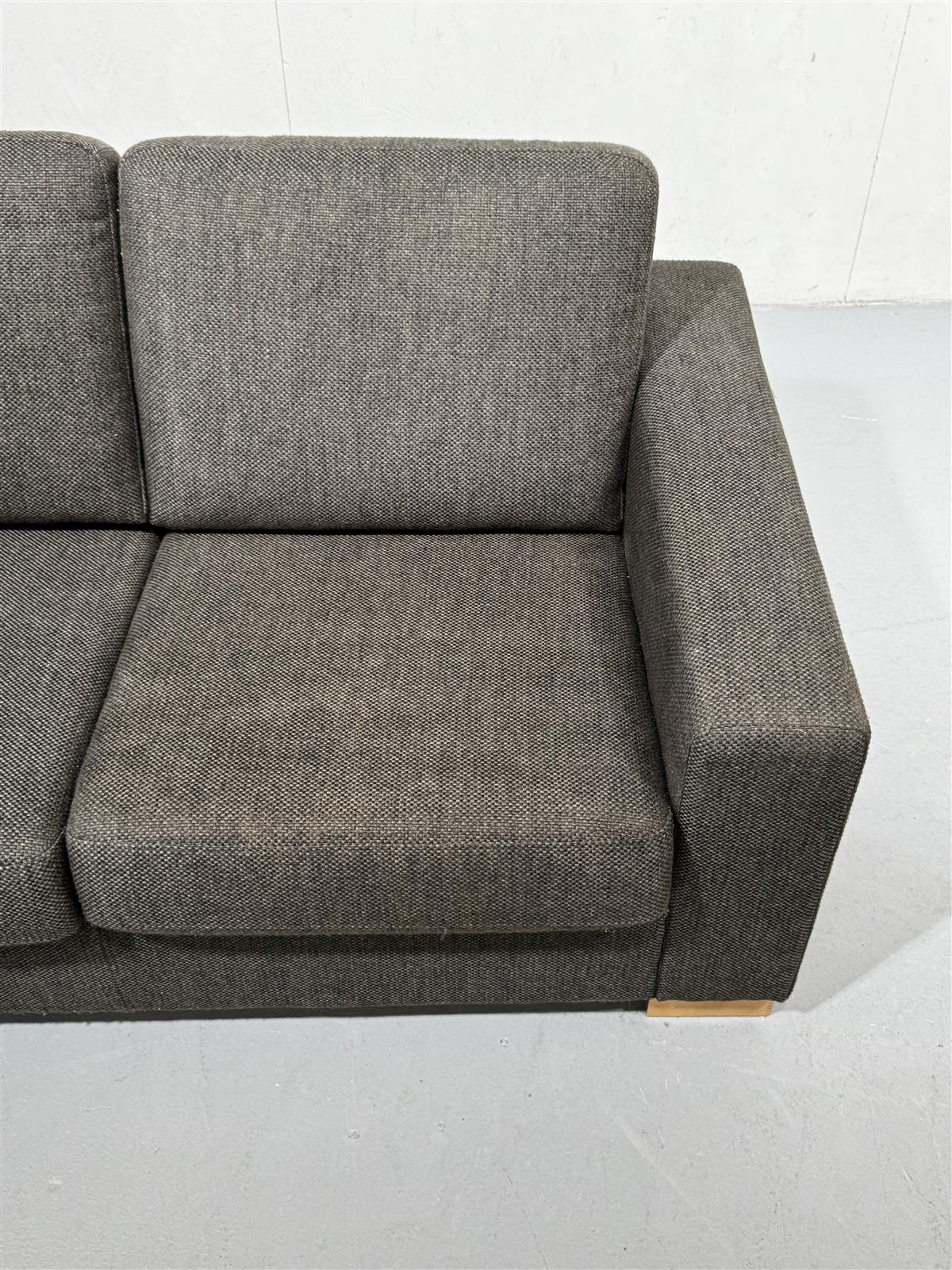 Sohva 2 istuttava ruskea