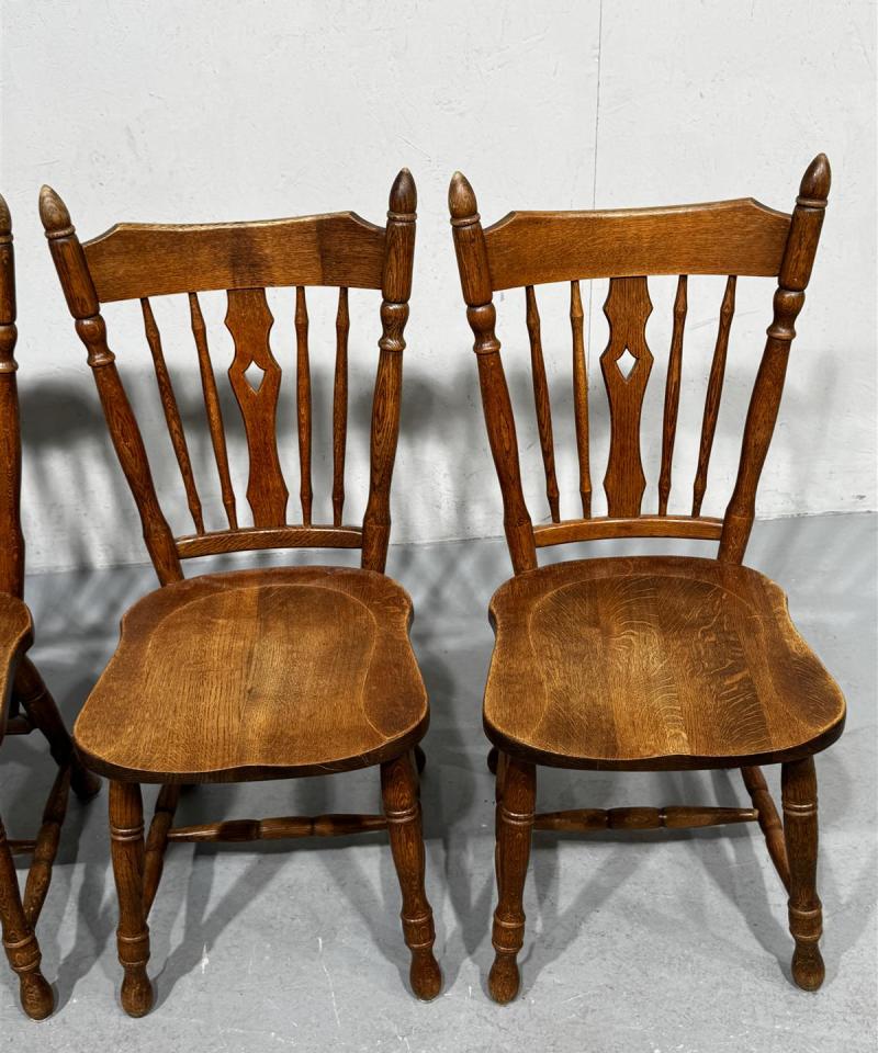 Vintage tammipuutuolit (4 kpl)