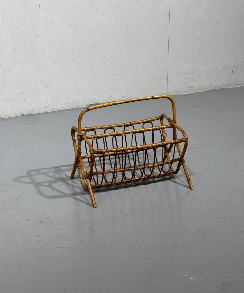 Rottinkinen lehtiteline