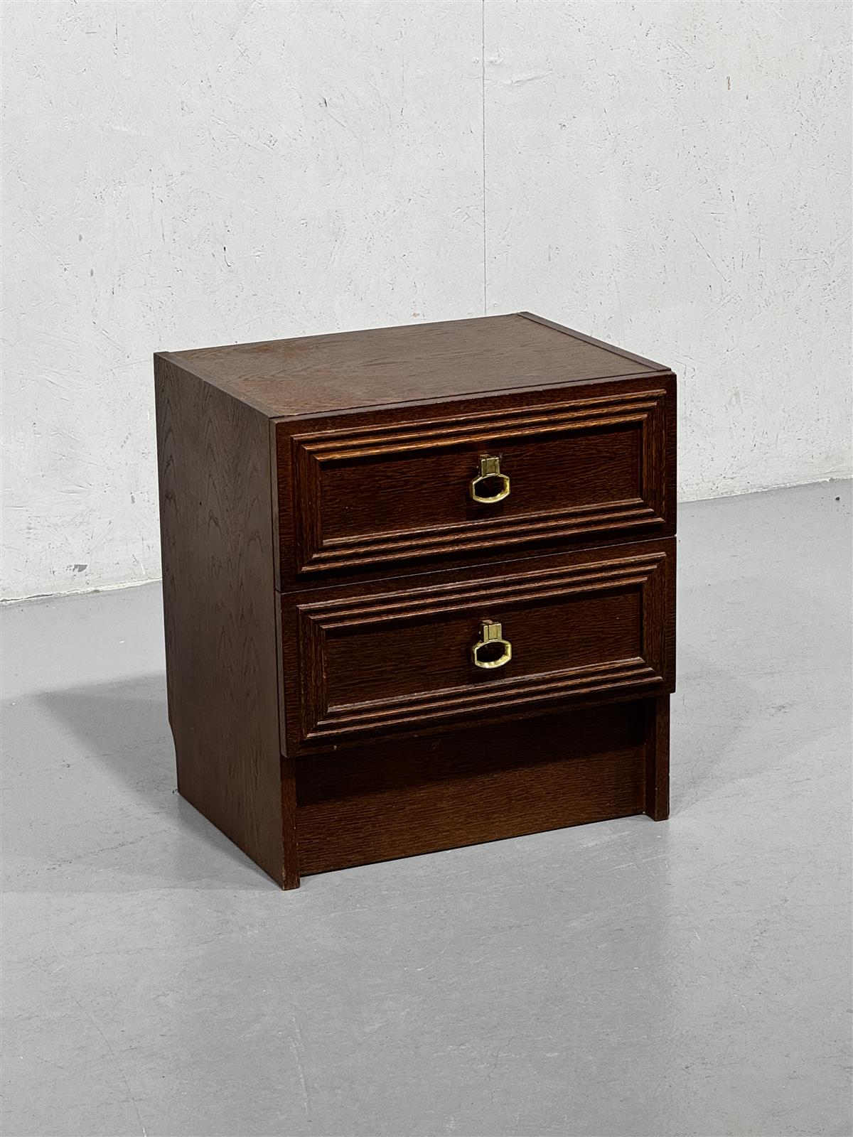 Asko yöpöytä ruskea