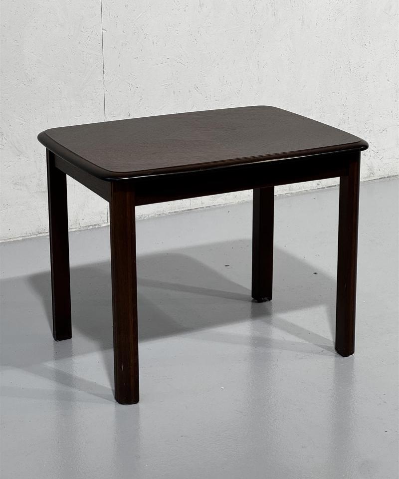 Apupöytä 60x45 ruskea