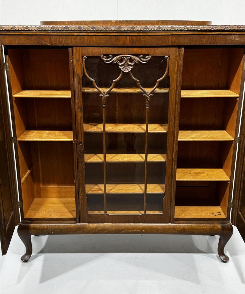 Rokokoo vintage astiakaappi