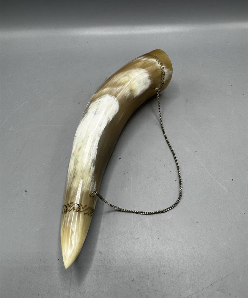 Vintage juomasarvi luu