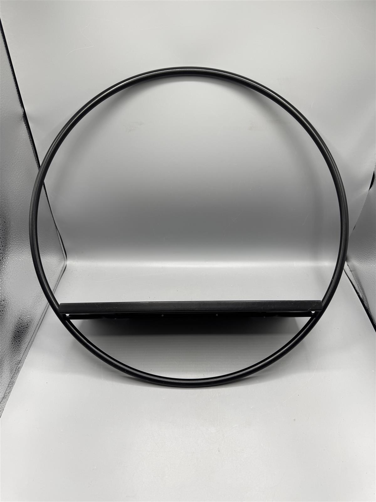 Hakola Lempi seinähylly