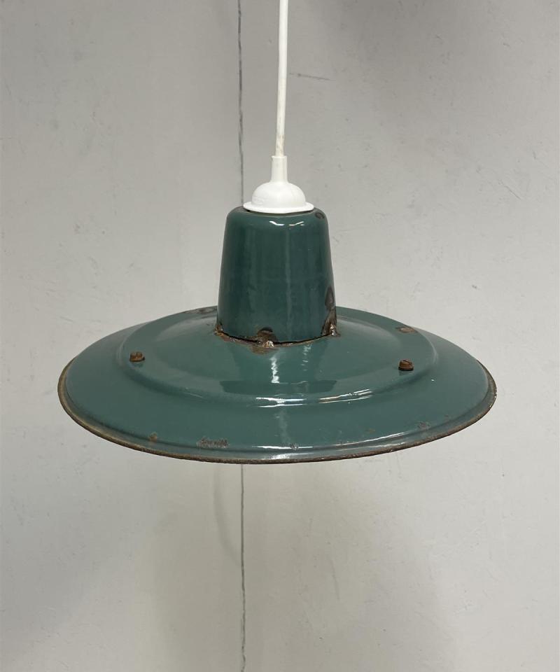 Vintage teollisuusvalaisin metalli vihreä (A)