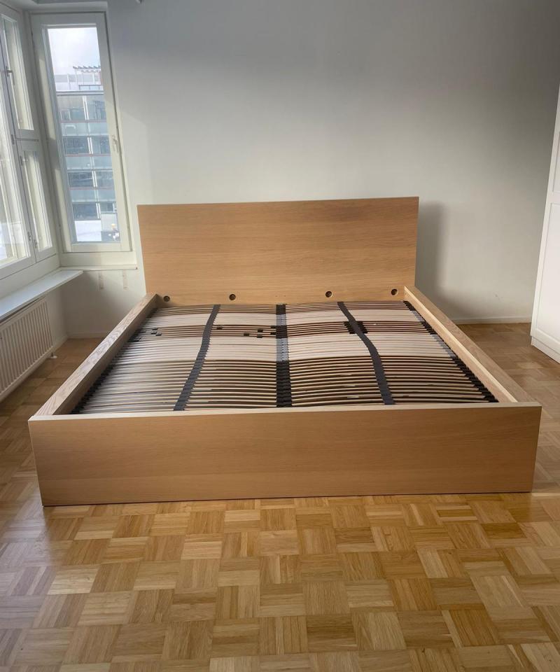 Ikea Malm parisänky 180x200 säilytyslaatikolla