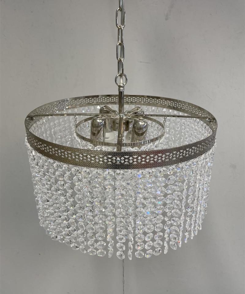 Kattovalaisin kristalli 4-valopistettä (A)