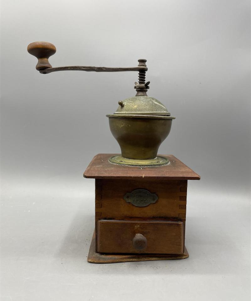 Vintage kahvimylly koriste