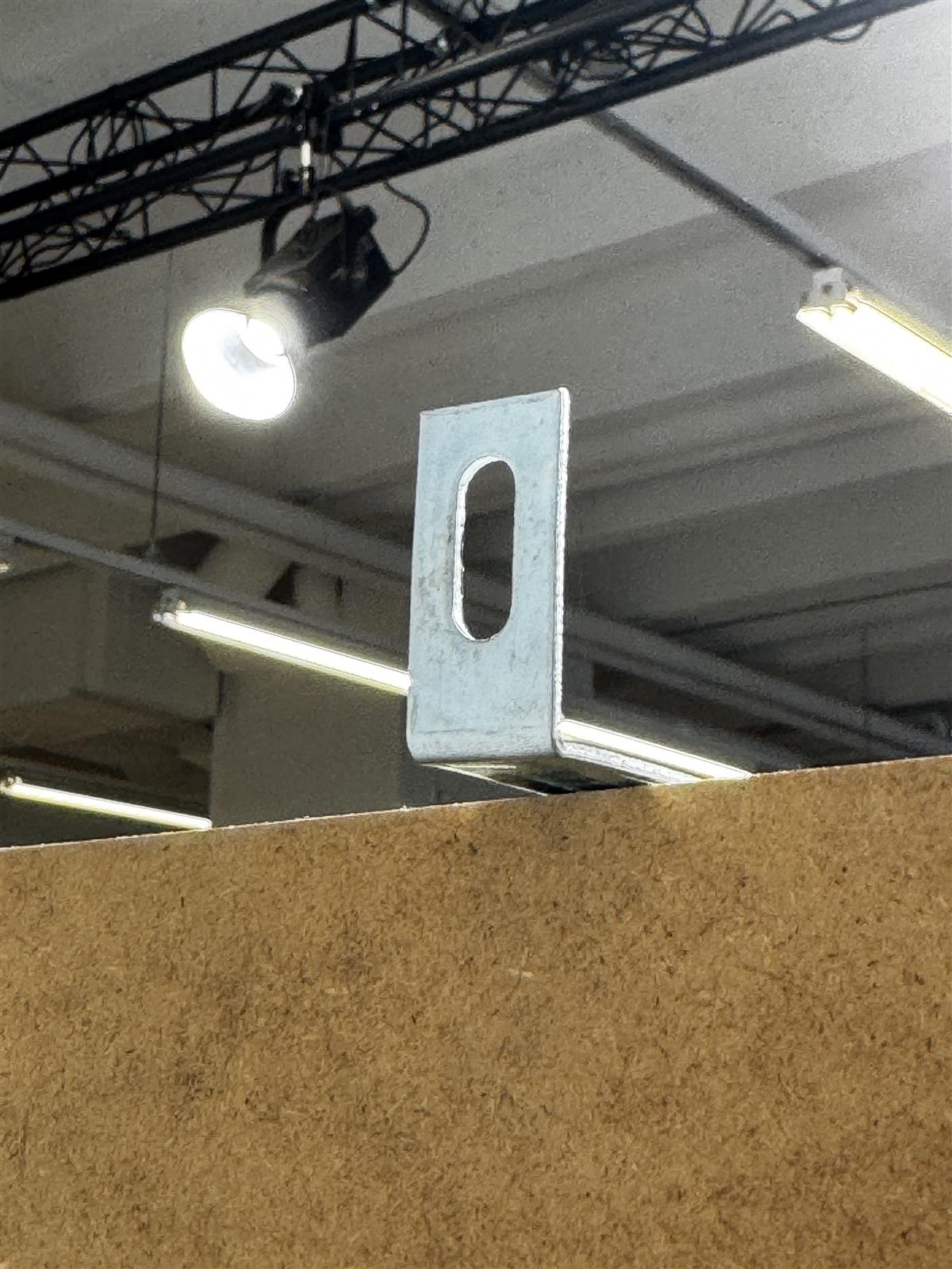 Ikea Billy valkoinen vitriinikaappi